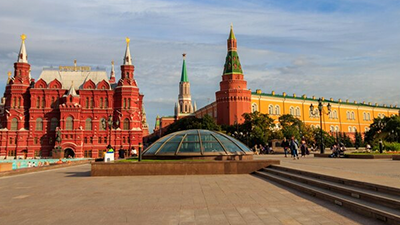 Golden Domes & Red Squares: Moscow Highlights