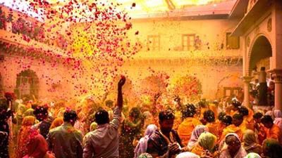 Vrindavan Phoolon Ki Holi Experience